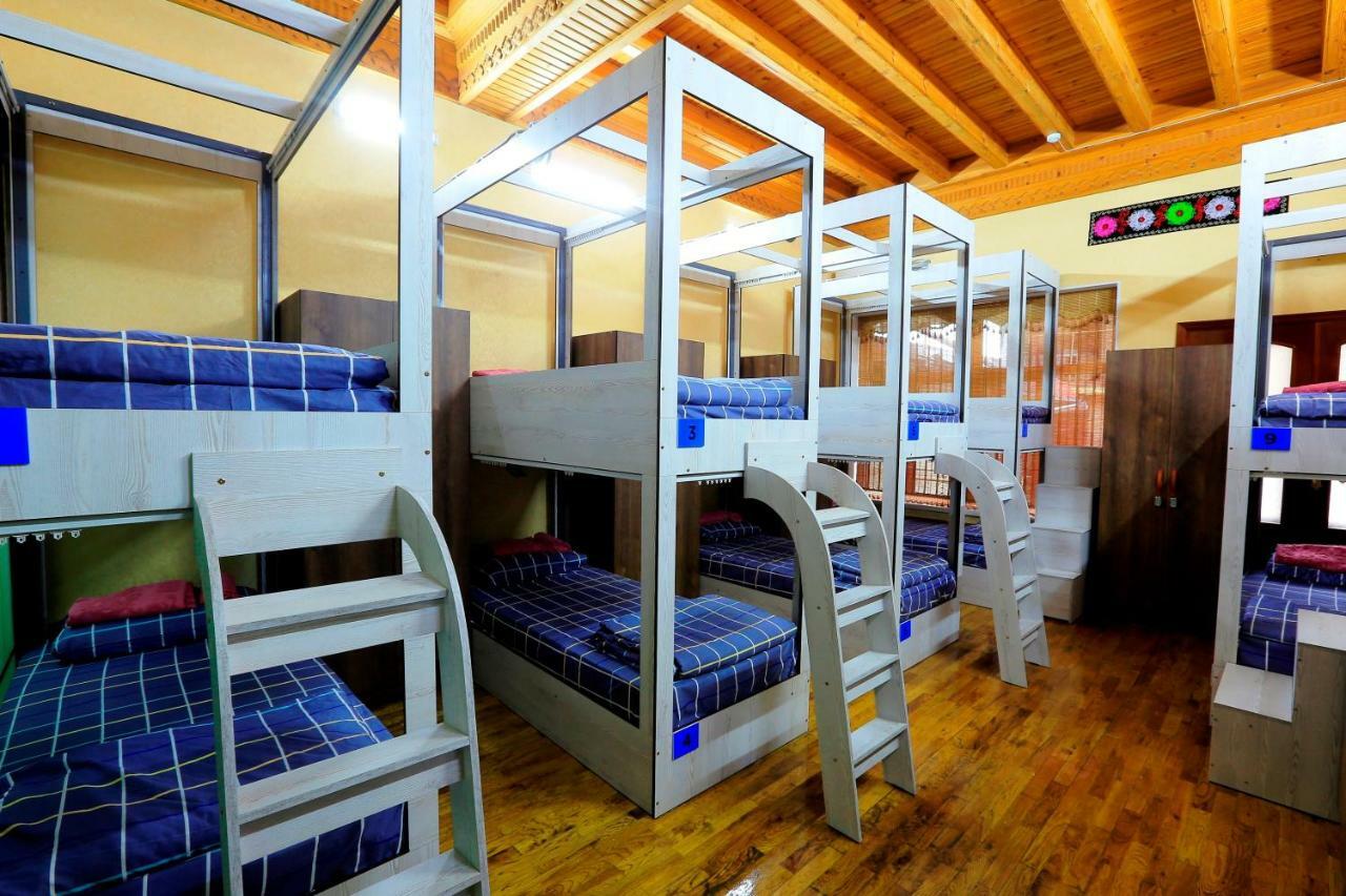 Yellow Hostel Dusjanbe Eksteriør billede